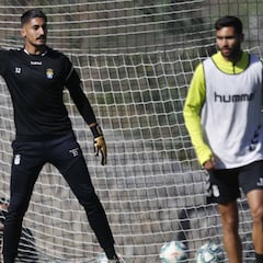 Álvaro Valles: “Aunque no juegue, me voy igual de caliente si no ganamos”