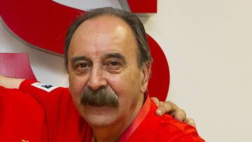 29/06/15 VISITA A LA REDACCION DE DIARIO AS DE LA SELECCION ESPAÑOLA DE BALONCESTO FEMENINO
MEDALLA DE BRONCE EUROBASKET HUNGRIA 2105 DIARIOAS MONDELO CARLOS SAINZ
PUBLICADA 30/06/15 NA MA25 1COL