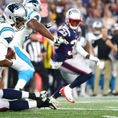 Cam Newton abandona juego de pretemporada con lesión de pie