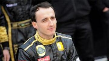 Siete horas para reconstruir el codo de Robert Kubica