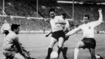 Ladislao Mazurkiewicz en la Copa del Mundo de 1966 ante Inglaterra.