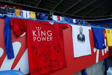 Así fue el emotivo homenaje al dueño del Leicester en el King Power Stadium