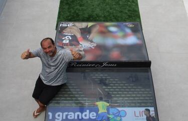Del museo de Reinier al ping pong-fútbol con su padre