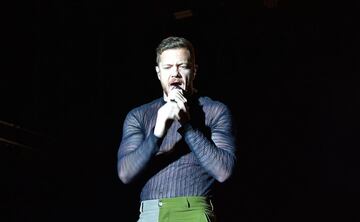 Dan Reynolds sobre el escenario de Mad Cool.