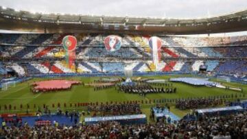 Gran ambiente en el estadio de Saint-Denis. 