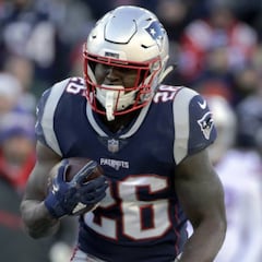 Sony Michel, RB de los Patriots, se habría operado el pie