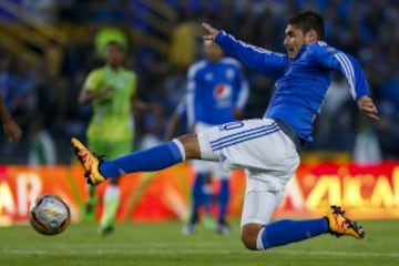 El delantero paraguayo estuvo en el 2016 en Millonarios tras el pedido de Rubén Israel. Jugó 3 partidos y marcó un gol y de inmediato se devolvió a su país. Ahora juega en el Sportivo Luqueño.