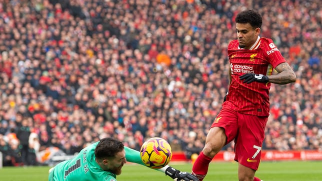 El pedido de Merson a Slot con Luis Díaz frente al City