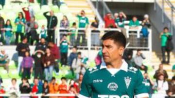 Pizarro fue presentado en el Estadio El&iacute;as Figueroa, de Playa Ancha.