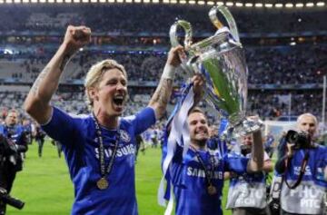 Campeón de la Champions League en 2012 con el Chelsea.