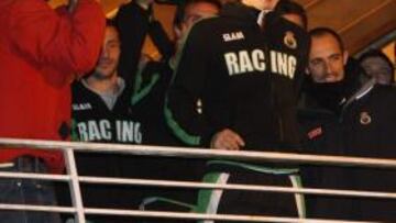 Canales, aclamado como un héroe por los hinchas del Racing