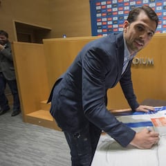 Víctor Sánchez rescinde: adiós a un 'histórico' con 270 partidos