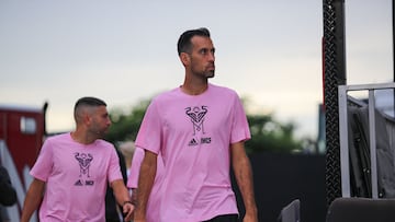 Inter Miami's Spanish midfielder #05 Sergio Busquets arrives for the Major League Soccer (MLS) football match between Inter Miami CF and Toronto FC at DRV PNK Stadium in Fort Lauderdale, Florida, on September 20, 2023. (Photo by Chris Arjoon / AFP)