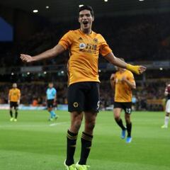 Raúl Jiménez es el delantero que quiere Zidane en el Real Madrid