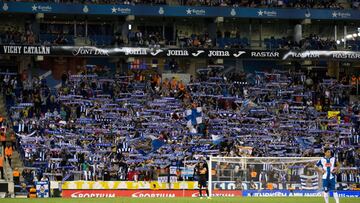 18/09/16 PARTIDO PRIMERA DIVISION
ESPANYOL - REAL MADRID
SEGUIDORES GRADA DE ANIMACION