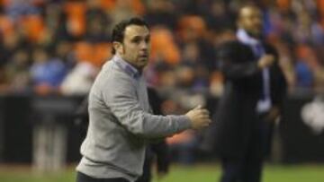 Sergio: “Podemos ir a por ellos, que sería suicida, o esperarles”