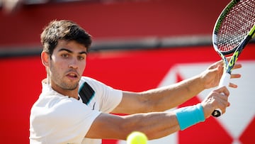 Alcaraz - Bautista, en directo: semifinales del ATP 500 de Queen’s hoy en vivo online