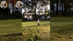 Nico Castillo mostró el tierno paseo con su hijo en Portugal