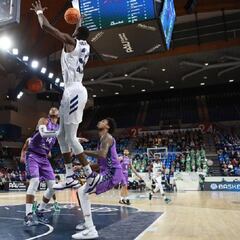San Pablo Burgos cae en Francia y da alas al Pau-Orthez