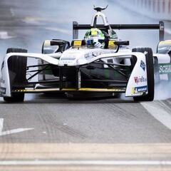 Di Grassi gana y se reivindica; Bird pone en aprietos a Vergne