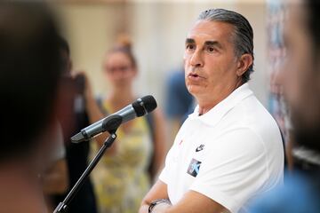 Sergio Scariolo durante la presentación. 