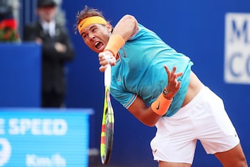 Rafael Nadal se impuso 6-3 y 6-3 sobre David Ferrer en los octavos de final del Conde de Godó de Barcelona. 