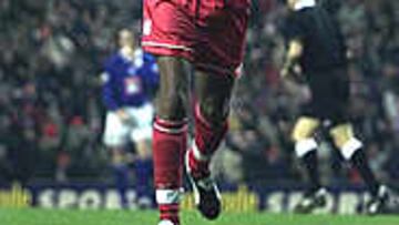 <b>REFORMADO.</b> El delantero francés parece muy centrado en el Liverpool.