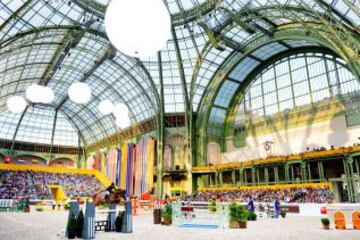 Vista general durante la primera jornada del Gran Premio Hermes en el Grand Palais en París, Francia.