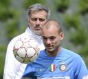 Sneijder: "Un año con Mourinho vale por diez con otro"