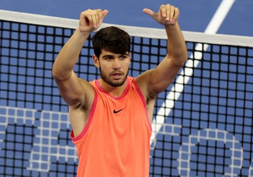 El tenista español ha ganado, con remontada incluida, al italiano Jannik Sinner por 7-6, 4-6 y 7-6.