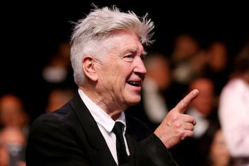 FILE PHOTO: 70th Cannes Film Festival - Closing ceremony - Cannes, France. 28/05/2017. Director David Lynch gestures. REUTERS/Stephane Mahe/File Photo