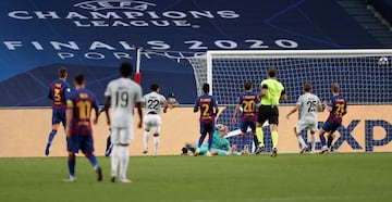 Gnabry puso el 1-3 en el marcador.