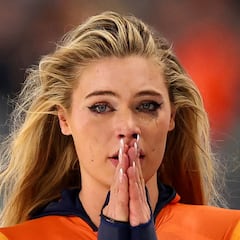 Jake Paul watches on as fiancée Leerdam enjoys golden Olympic moment