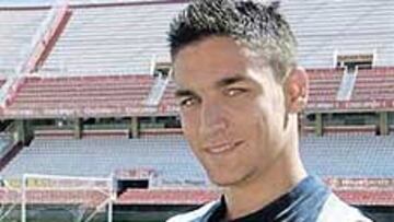 <b>TEMOR. </b>Schuster teme la velocidad y el desborde Navas y Alves.