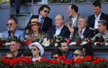 Partido Rafa Nadal - Andrey Kuznetsov. La Infanta Elena y su padre Juan Carlos I entre los espectadores. 
