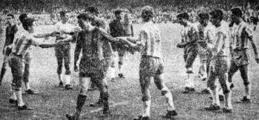 Kubala y un pasillo del Espanyol al Barça