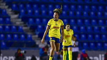 during the Semifinal first leg match between America and Tigres UANL as part of the Liga BBVA MX Femenil, Torneo Apertura 2024 at Ciudad de los Deportes Stadium on November 14, 2024 in Mexico City, Mexico.