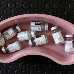 Detectan un nuevo efecto secundario en los vacunados con Pfizer y Moderna: afecta al corazón