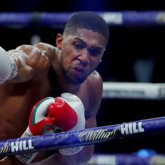 Joshua eyes Wembley for Fury first heavyweight rumble