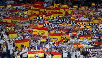 El Bernabéu responde al referéndum con banderas de España