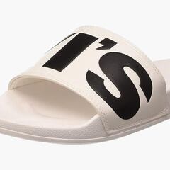 ¿Buscas el básico por excelencia? Atento a las chanclas Levi’s que van a ser el rey del verano