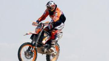 El español Marc Coma (KTM 660) lidera la Baja España-Aragón 2008. En coches Nani Roma se sitúa segundo por detrás de Nasser Saleh Al-Attiyah (BMW X3 CC)