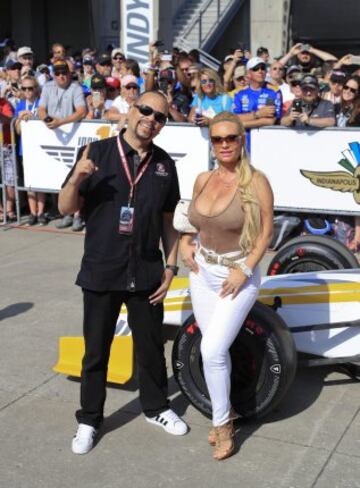 El rapero Ice-T junto a su mujer, la actriz Coco Austin.