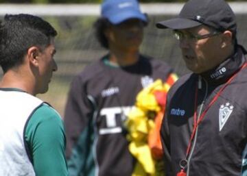 ALTA | Alfredo Arias es nuevo técnico de Wanderers. Ya trabaja en el cuadro caturro.