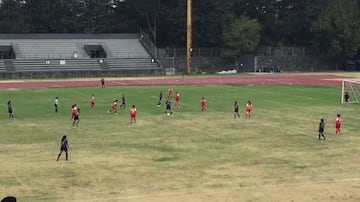 Construido en 1952, ubicado en Ciudad Universitaria, fue hogar del fútbol americano de la UNAM por mucho tiempo. Actualmente también es usado para la práctica del atletismo, tiro con arco y rugby. 