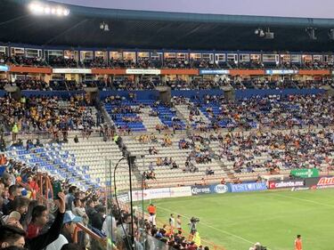 La afición de Pachuca respondió en el Estadio Hidalgo, pero no lo llenó