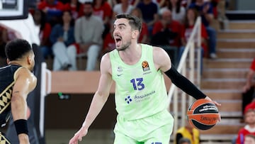 Tomas Satoransky of Barcelona in action during the Euroleague Basketball Playoff Game 1 match between AS Monaco and FC Barcelona at the Louis II stadium, in Monaco, 23 April 2025.