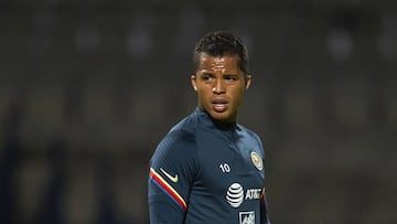 El técnico de Las Águilas explicó que, desde aquella aparatosa lesión contra Chivas, en imprudente entrada del defensa rojiblanco, Gio no logra su mejor estado físico.