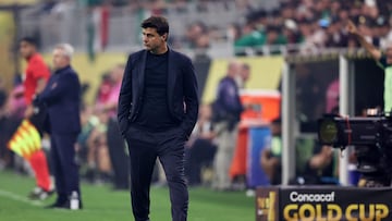 El técnico de Estados Unidos consideró que el penal no marcado en contra de su equipo ante México terminó por inclinar la balanza en esta final de Copa Oro.