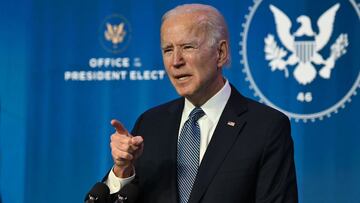 El presidente electo de los Estados Unidos, Joe Biden, habla en el teatro The Queen en Wilmington, Delaware, el 7 de enero de 2021, para anunciar a los nominados clave para el Departamento de Justicia.